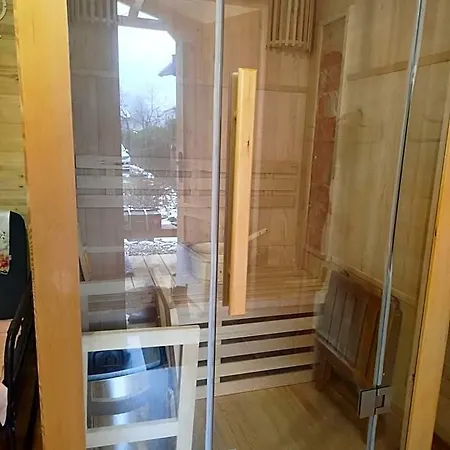 Pod Lasem Z Jacuzzi *